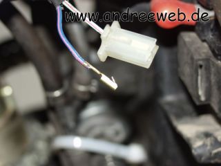 Entfernen des Steckers. Zum Vergr��ern Doppel-Klick