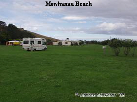 Wenig los in Mowhanau Beach